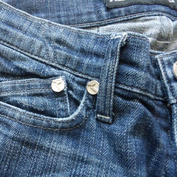 ROCK & REPUBLIC "Berlin" skinny leg dark wash jeans - Picture 10 of 15